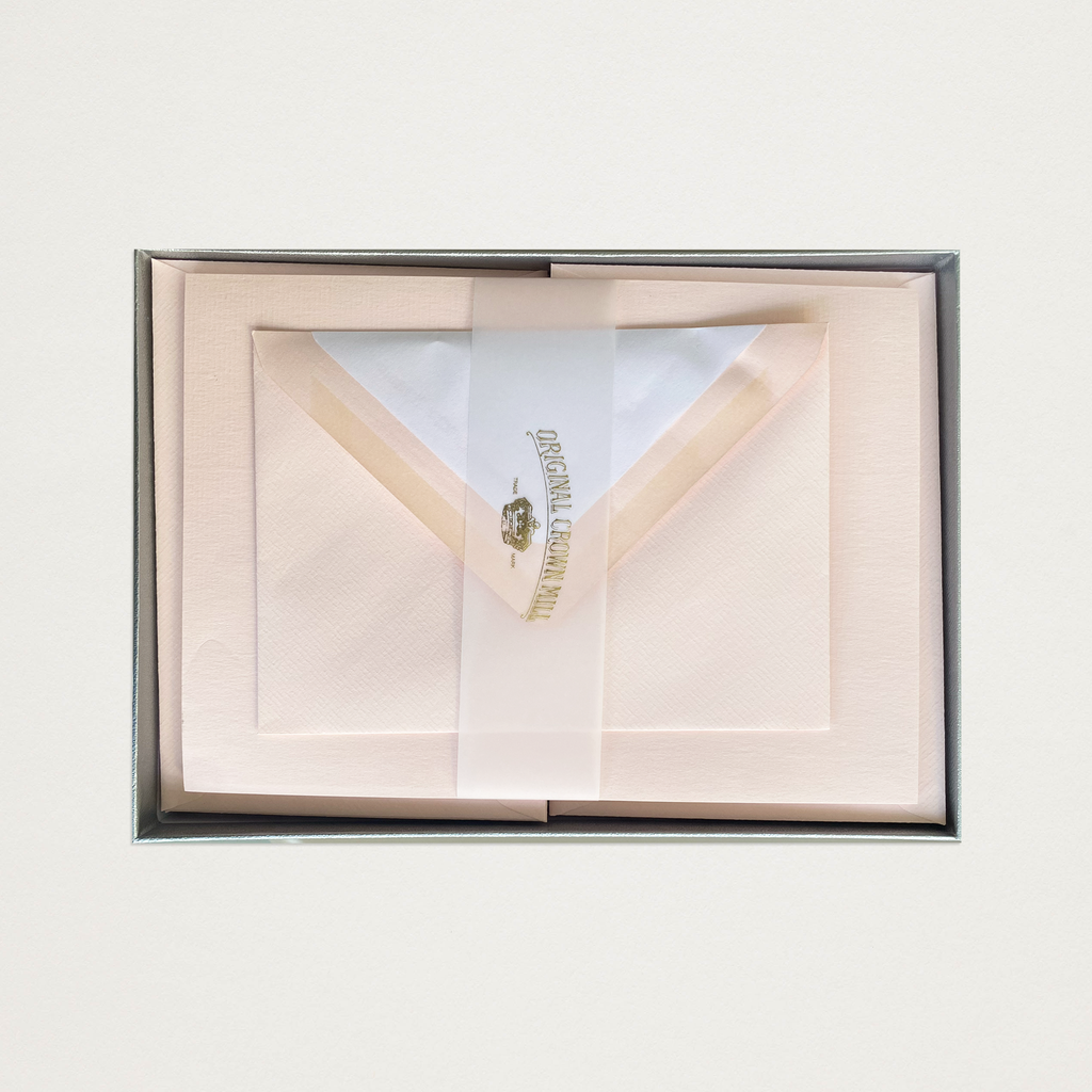 Conjunto de papel de carta A5 + envelopes forrados em papel vergê cor-de-rosa (x25)