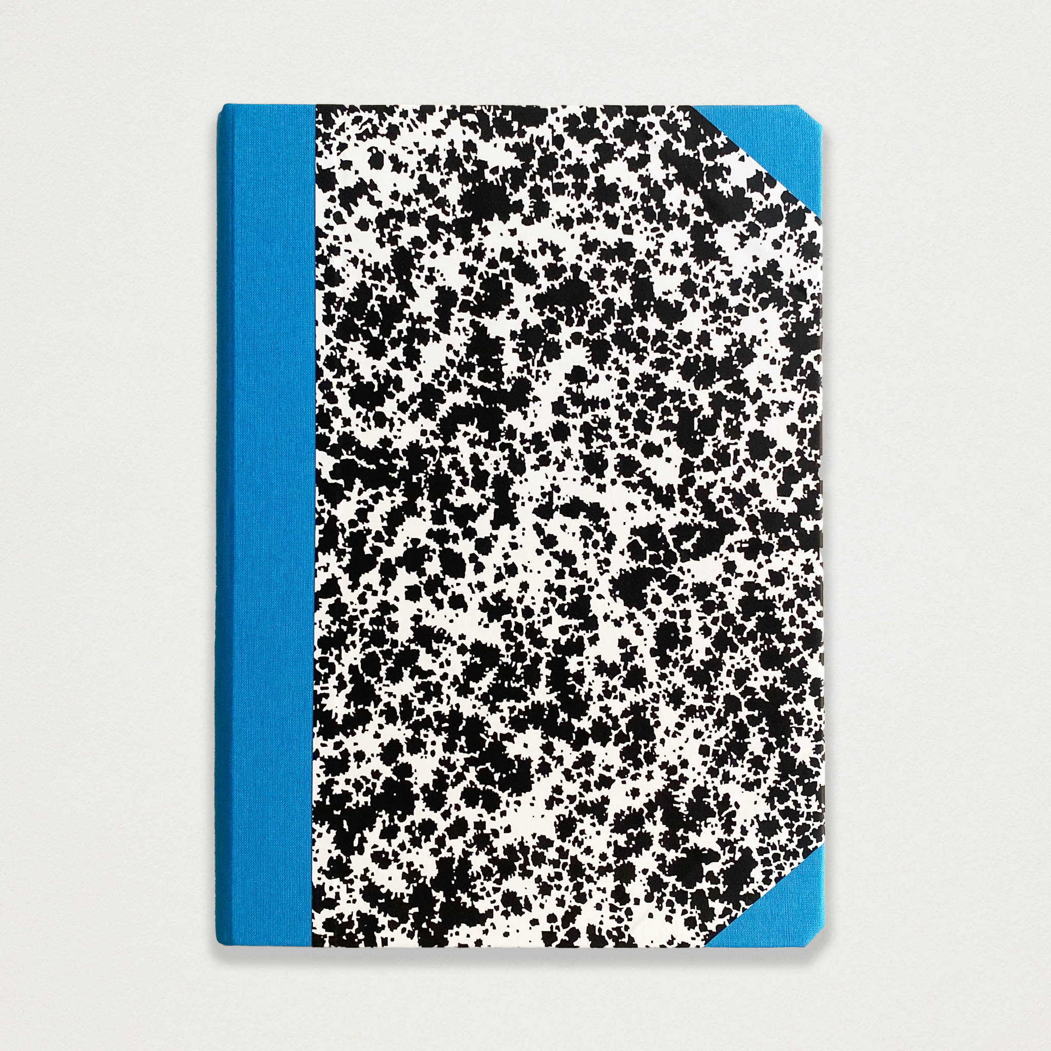 Caderno Nuvem Preto e branco + Azul A5