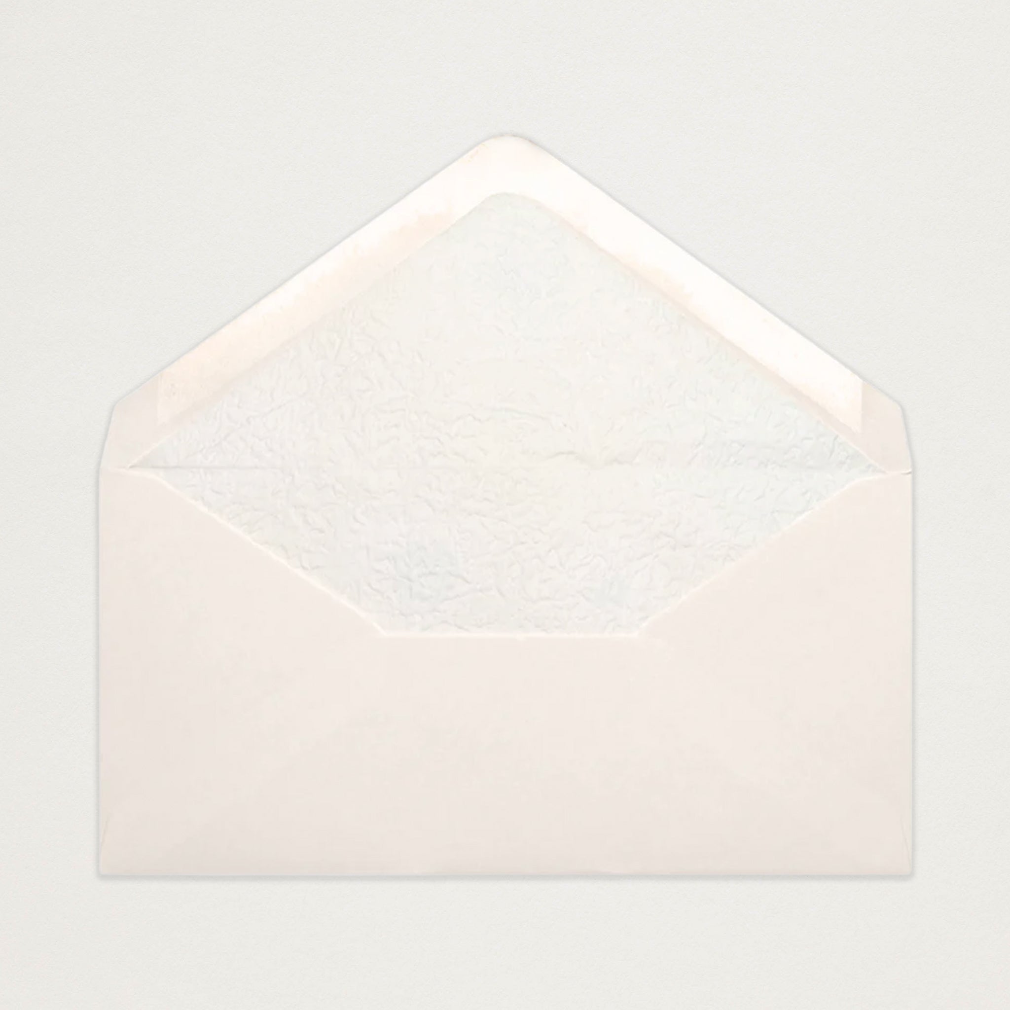 Envelopes DL creme forrados
