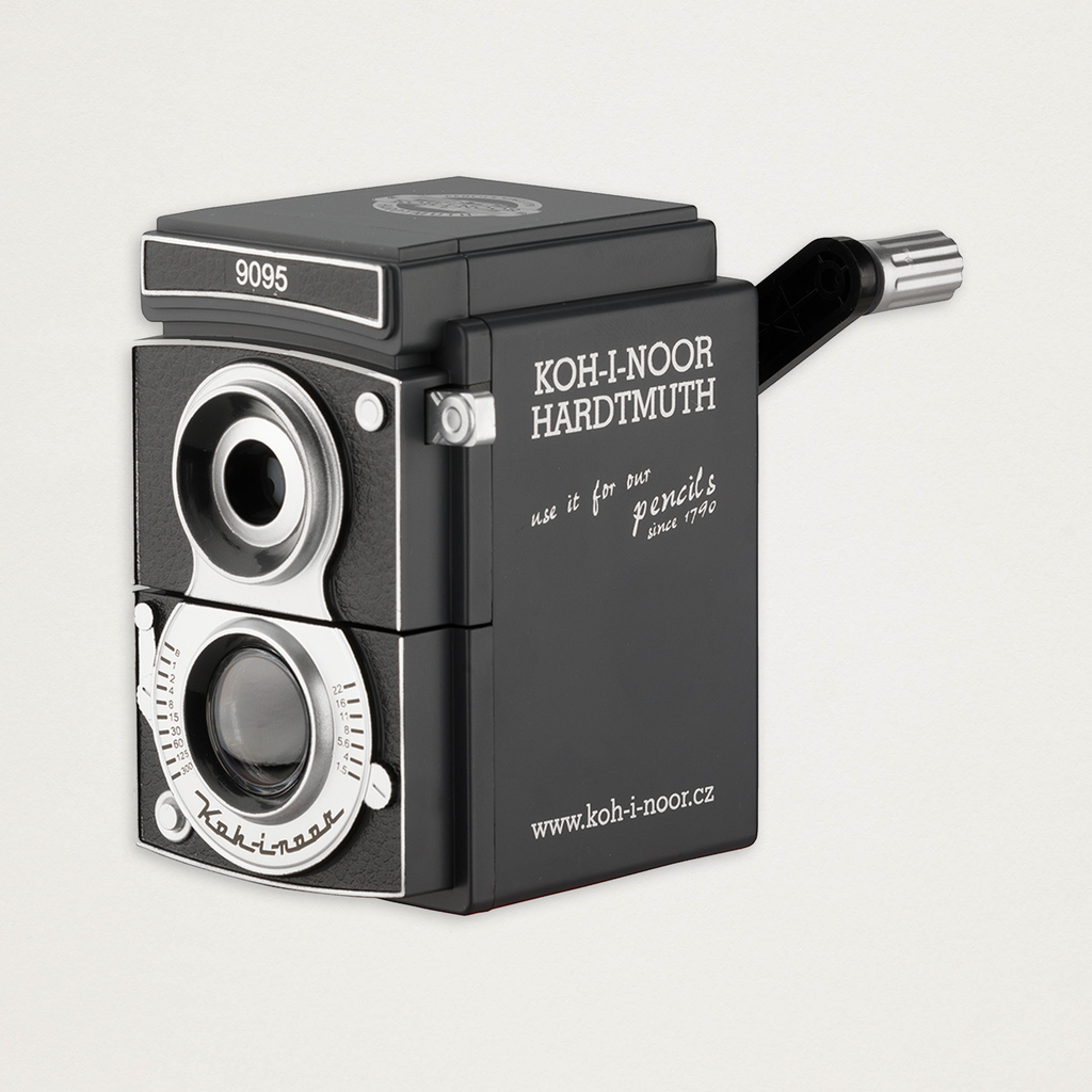 Afia Manivela Koh-I-Noor