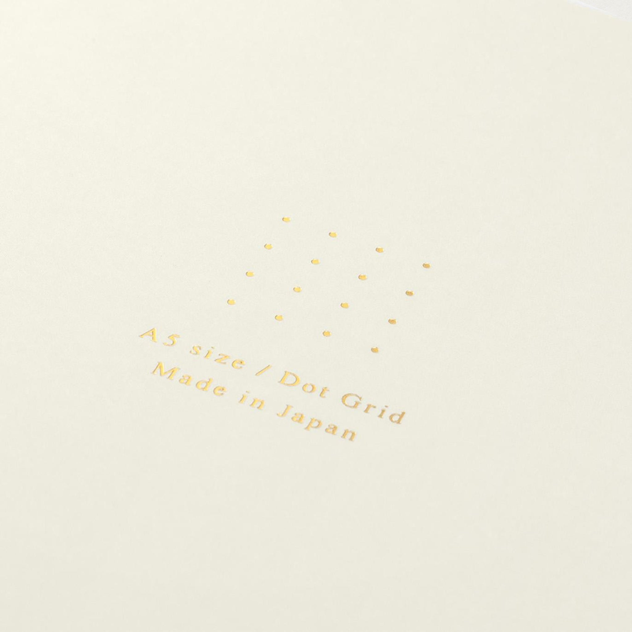 Caderno A5 Dot Grid Branco