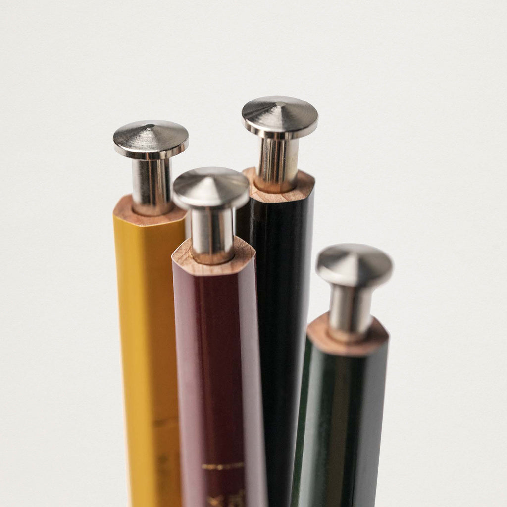 0.5 Wooden mechanical pencil